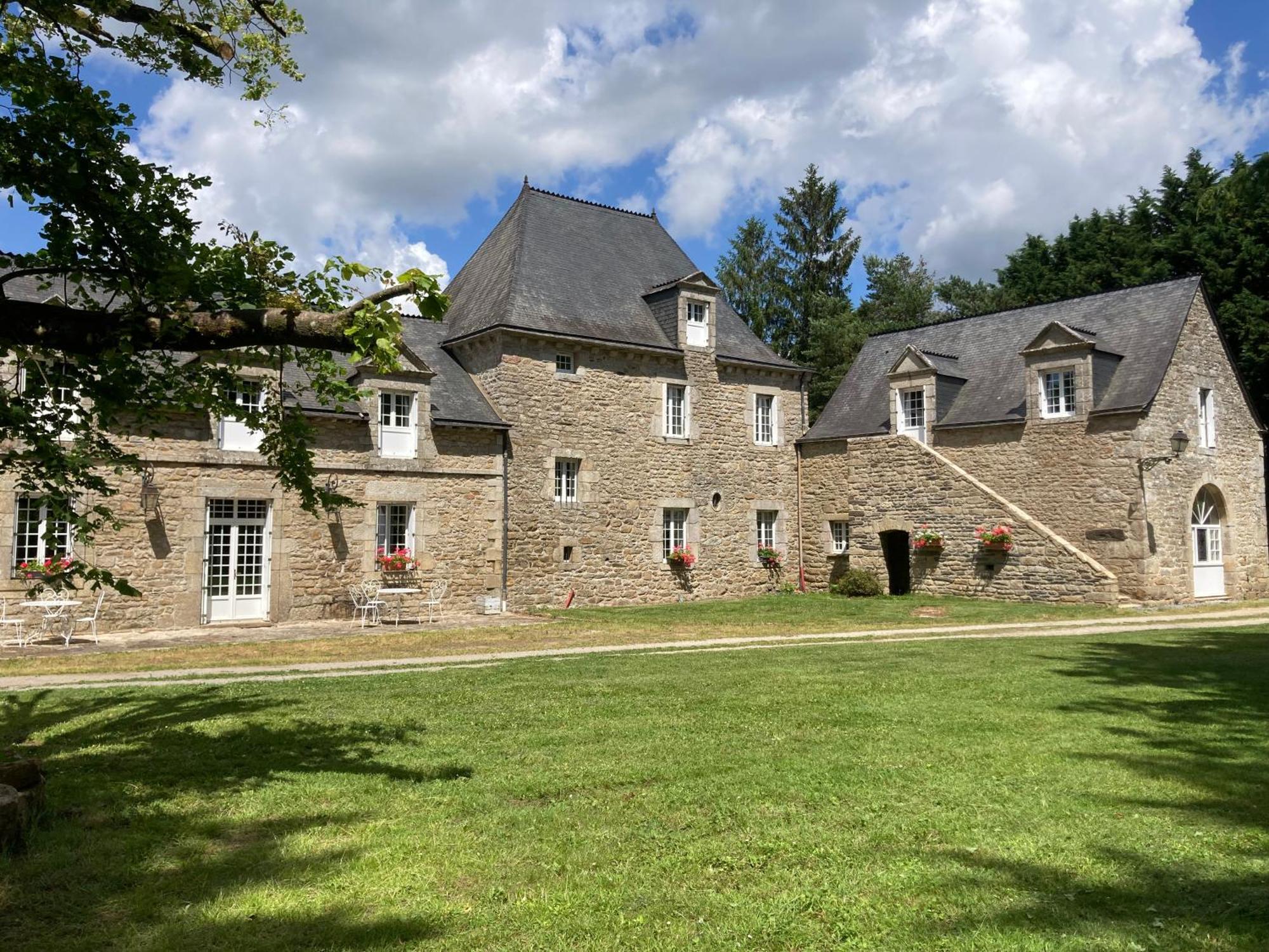 Bed and Breakfast Manoir De Saint-Fiacre Malansac Esterno foto